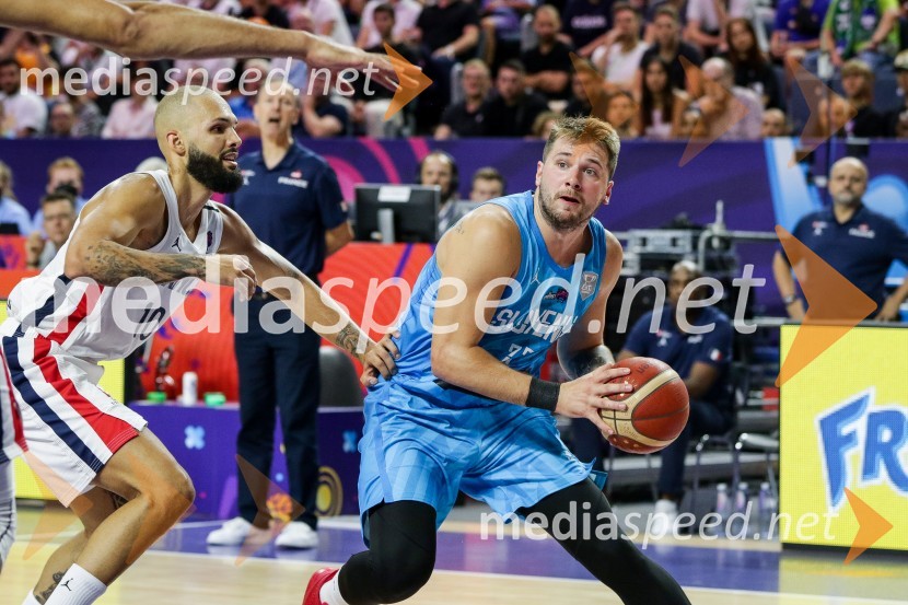  ... ;  Luka  Dončić, košarkarSlovenija na po epski predstavi Dončića zasenčila Francoze