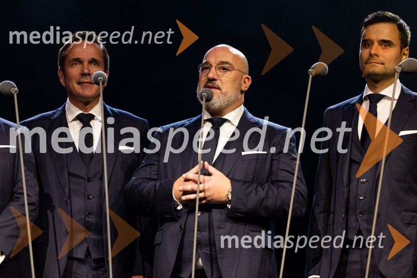  Janez Triler, 2. tenor, Slovenski oktet;  Jože Vidic, operni pevec, bariton, Slovenski oktet;  Rok Ferenčak, 1. tenor, Slovenski oktetJubilejni gala koncert Slovenskega okteta, Festival Ljubljana 2022