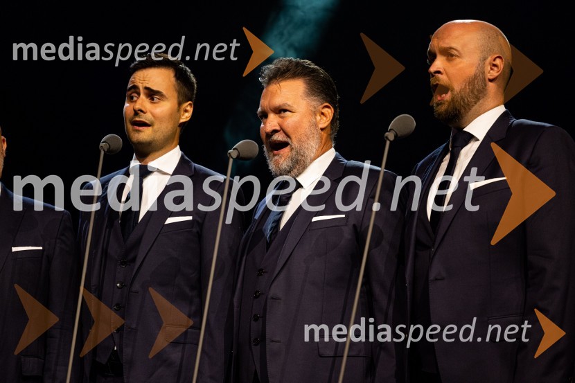  Rok Ferenčak, 1. tenor, Slovenski oktet;  Janko  Volčanšek, bas, Slovenski oktet;  David Jagodic, tenorist, Slovenski oktetJubilejni gala koncert Slovenskega okteta, Festival Ljubljana 2022