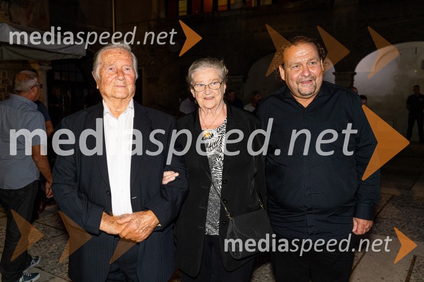  ... ;  ... ;  Darko  Brlek, direktor in umetniški vodja, Festival LjubljanaJubilejni gala koncert Slovenskega okteta, Festival Ljubljana 2022