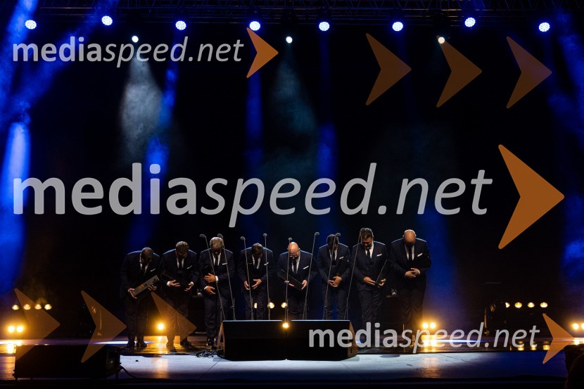  Darko Vidic, bariton, Slovenski oktet;  Andrej Oder, 1. tenor, Slovenski oktet;   Matej  Voje, bas, Slovenski oktet;  Janez Triler, 2. tenor, Slovenski oktet;  Jože Vidic, operni pevec, bariton, Slovenski oktet;  Rok Ferenčak, 1. tenor, Slovenski oktet;  Janko  Volčanšek, bas, Slovenski oktet;  David Jagodic, tenorist, Slovenski oktetJubilejni gala koncert Slovenskega okteta, Festival Ljubljana 2022