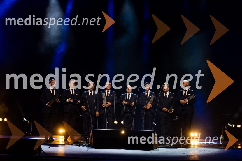  Darko Vidic, bariton, Slovenski oktet;  Andrej Oder, 1. tenor, Slovenski oktet;   Matej  Voje, bas, Slovenski oktet;  Janez Triler, 2. tenor, Slovenski oktet;  Jože Vidic, operni pevec, bariton, Slovenski oktet;  Rok Ferenčak, 1. tenor, Slovenski oktet;  Janko  Volčanšek, bas, Slovenski oktet;  David Jagodic, tenorist, Slovenski oktetJubilejni gala koncert Slovenskega okteta, Festival Ljubljana 2022