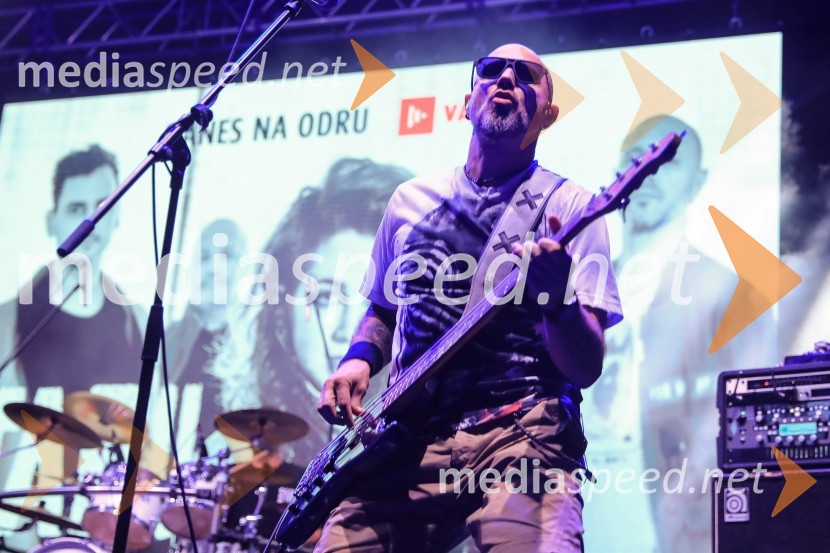  Iztok Melanšek, član skupine TabuSlovenija prvič v zgodovini v polfinalu svetovnega prvenstva v odbojki