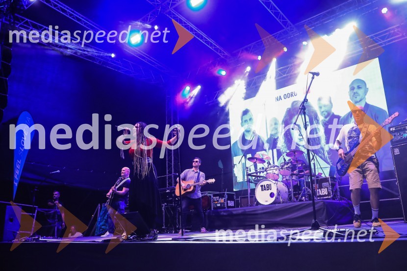  Eva Beus, pevka, skupina Tabu;  Iztok Melanšek, član skupine TabuSlovenija prvič v zgodovini v polfinalu svetovnega prvenstva v odbojki