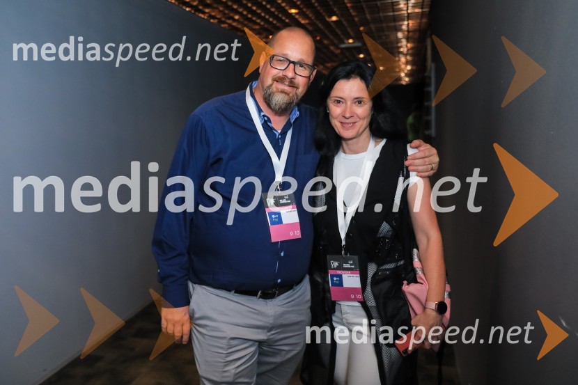 Slovenija prvič v zgodovini v polfinalu svetovnega prvenstva v odbojki