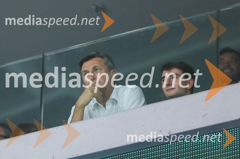  Borut Pahor, predsednik Republike Slovenije;  Luka Pečar PahorSlovenija prvič v zgodovini v polfinalu svetovnega prvenstva v odbojki