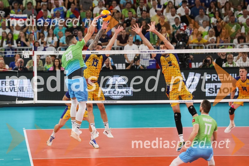  Klemen Čebulj, odbojkar;  ... ;  ... ;  Tine  Urnaut, kapetan slovenske odbojkarske reprezentanceSlovenija prvič v zgodovini v polfinalu svetovnega prvenstva v odbojki