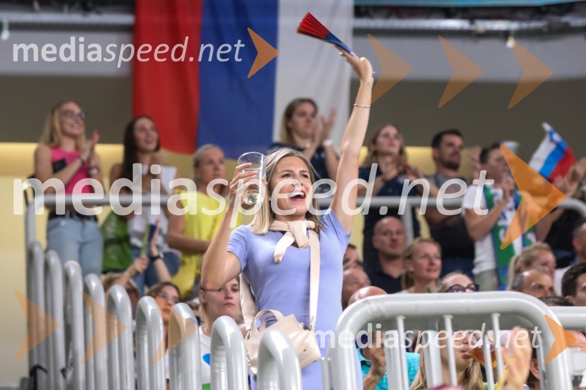  Nastja Trajkovič, poslanka SDSlovenija prvič v zgodovini v polfinalu svetovnega prvenstva v odbojki