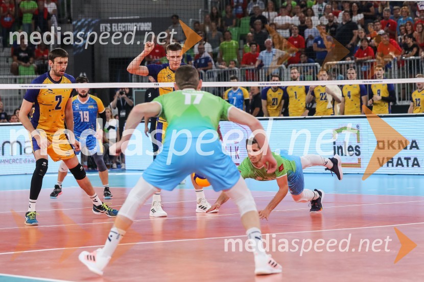  Tine  Urnaut, kapetan slovenske odbojkarske reprezentanceSlovenija prvič v zgodovini v polfinalu svetovnega prvenstva v odbojki