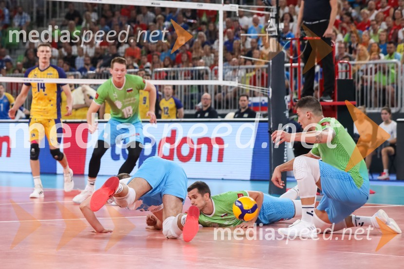  Rok  Možič, slovenski odbojkarski reprezentant ;  Jani Kovačič, odbojkar;  Gregor  Ropret, odbojkar;  Klemen Čebulj, odbojkarSlovenija prvič v zgodovini v polfinalu svetovnega prvenstva v odbojki