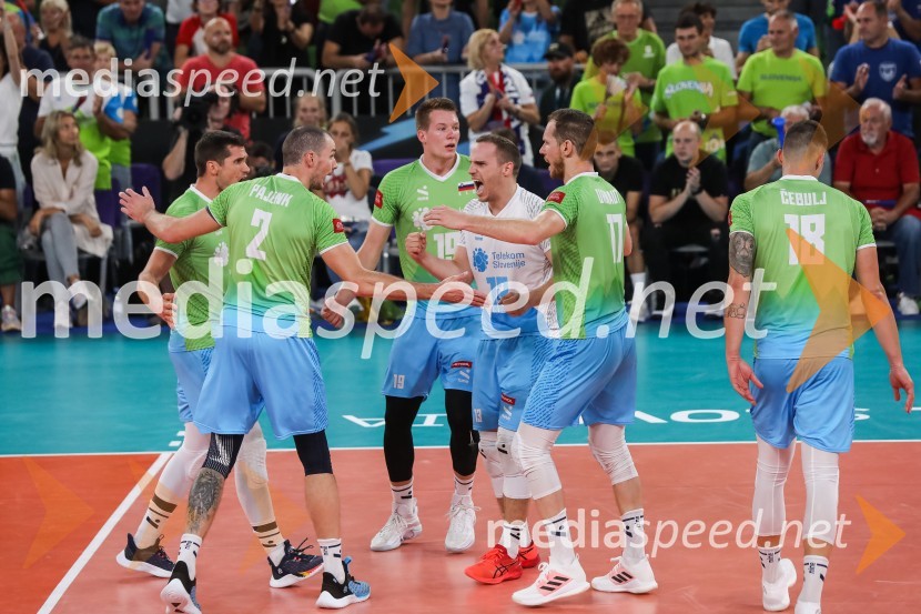  Gregor  Ropret, odbojkar;  Alen  Pajenk  , odbojkar;  Rok  Možič, slovenski odbojkarski reprezentant ;  Jani Kovačič, odbojkar;  Tine  Urnaut, kapetan slovenske odbojkarske reprezentance;  Klemen Čebulj, odbojkarSlovenija prvič v zgodovini v polfinalu svetovnega prvenstva v odbojki