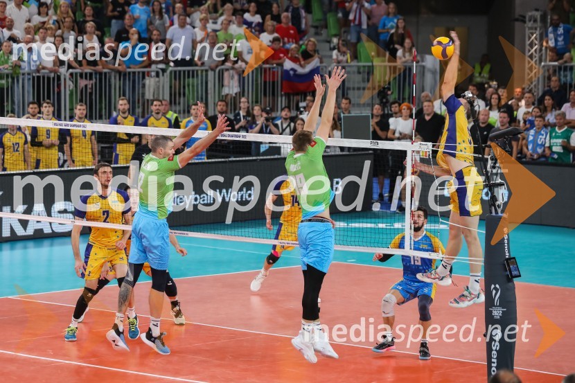  Alen  Pajenk  , odbojkar;  Rok  Možič, slovenski odbojkarski reprezentant ;  ... Slovenija prvič v zgodovini v polfinalu svetovnega prvenstva v odbojki