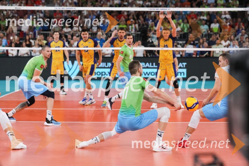  Tine  Urnaut, kapetan slovenske odbojkarske reprezentanceSlovenija prvič v zgodovini v polfinalu svetovnega prvenstva v odbojki