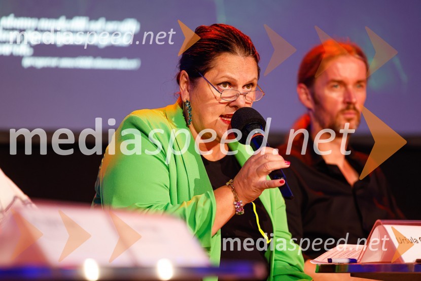  Uršula Cetinski, generalna direktorica, Cankarjev domCankarjev dom, predstavitev sezone 2022/23