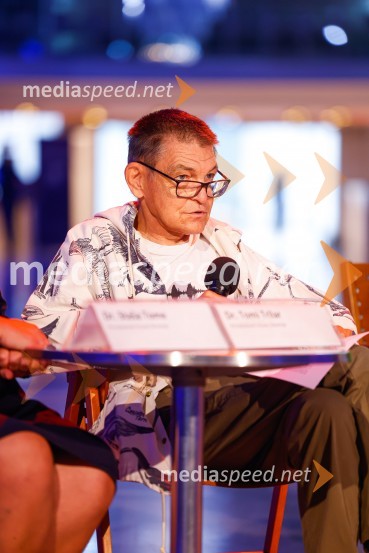 Dr. Tomi Trilar, biologCankarjev dom, predstavitev sezone 2022/23