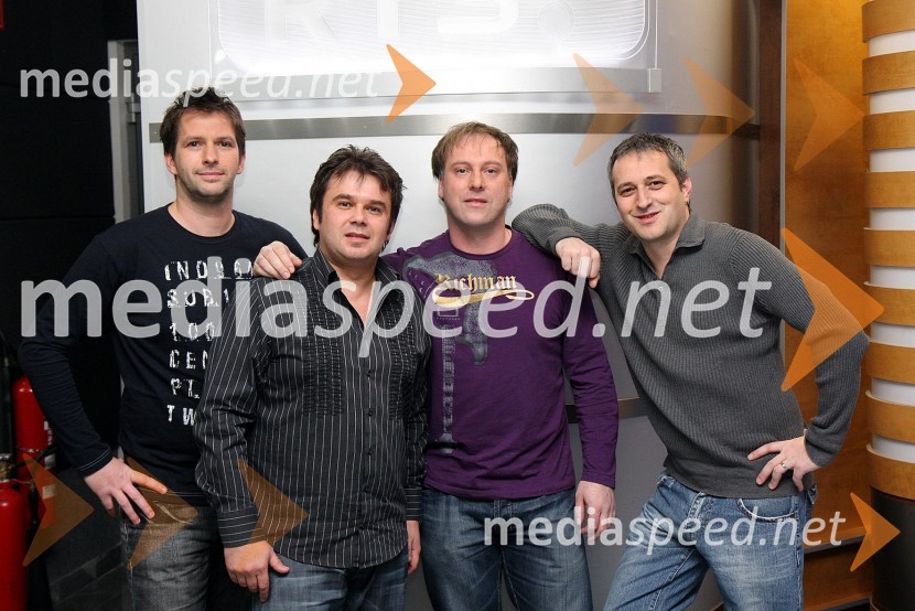 Skupina JuhubandaRdeča preproga s Sebastianom, snemanje oddaje na RTS