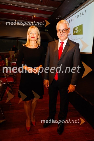 mag. Maja Pak Olaj, direktorica, Slovenska turistična organizacija;  Matjaž Han, minister za gospodarski razvoj in tehnologijoPodelitev Michelinovih zvezdic v Sloveniji, 2022