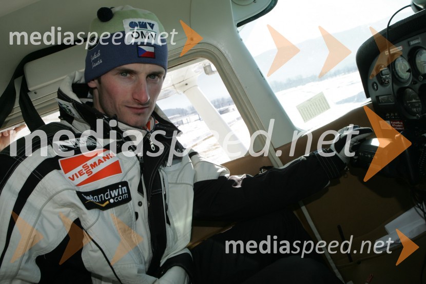 Jakub Janda, češki smučarski skakalecJakub Janda, smučarski skakalec na treningu v Lescah