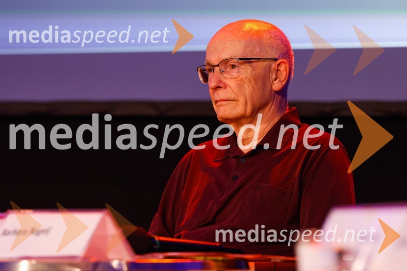 Dr. Mladen Dolar, filozofCankarjev dom, predstavitev sezone 2022/23