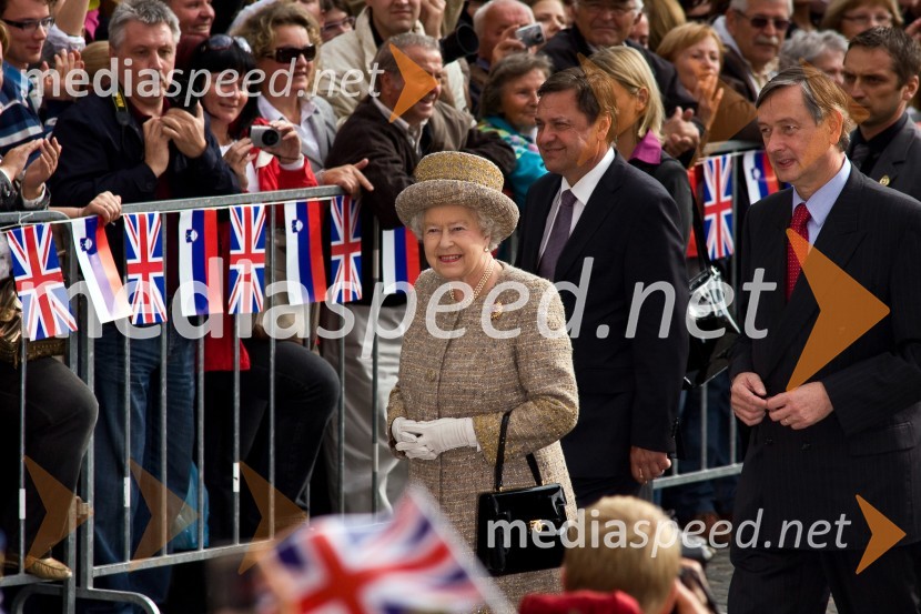  Kraljica Elizabeta II.Kraljica Elizabeta II. preminila v 97. letu starosti