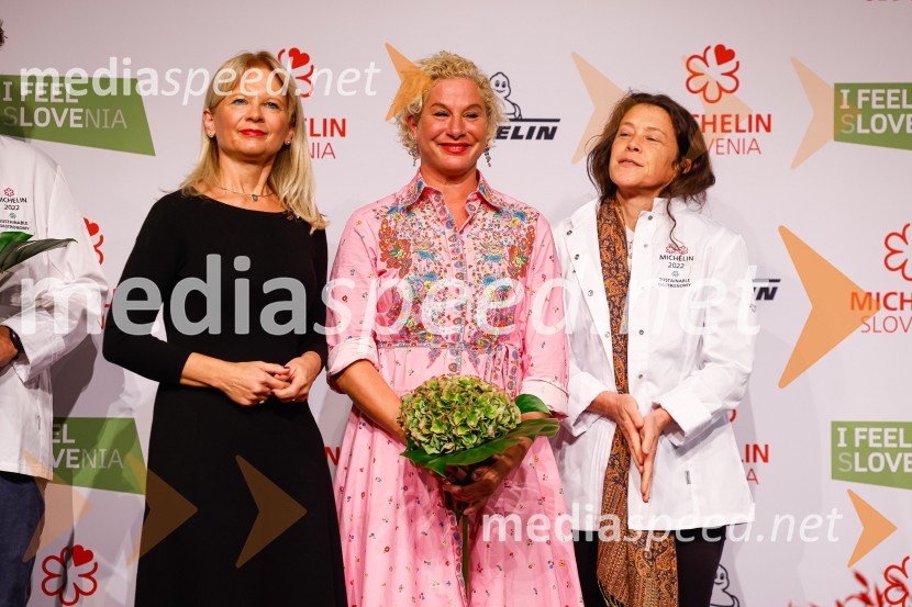 mag. Maja Pak Olaj, direktorica, Slovenska turistična organizacija;  Ana Roš Stojan, kuharska mojstrica in najboljša chefinja na svetu po izboru akademije The World's 50 Best Restaurants ter direktorica Hiše Franko;  ... Podelitev Michelinovih zvezdic v Sloveniji, 2022