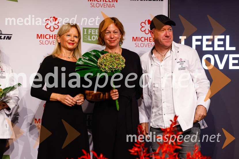 mag. Maja Pak Olaj, direktorica, Slovenska turistična organizacija;  ... ;  Uroš Štefelin, kuharski mojster, Villa PodvinPodelitev Michelinovih zvezdic v Sloveniji, 2022