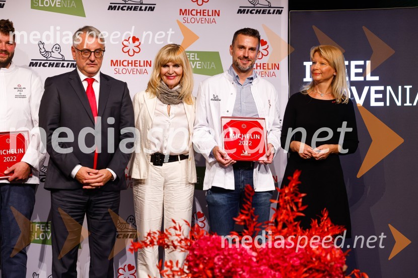  Matjaž Han, minister za gospodarski razvoj in tehnologijo;  ... ;  Igor Jagodic, kuharski mojster, restavracija Strelec; mag. Maja Pak Olaj, direktorica, Slovenska turistična organizacijaPodelitev Michelinovih zvezdic v Sloveniji, 2022