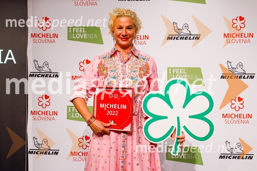 Ana Roš Stojan, kuharska mojstrica in najboljša chefinja na svetu po izboru akademije The World's 50 Best Restaurants ter direktorica Hiše FrankoPodelitev Michelinovih zvezdic v Sloveniji, 2022