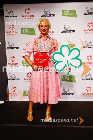  Ana Roš Stojan, kuharska mojstrica in najboljša chefinja na svetu po izboru akademije The World's 50 Best Restaurants ter direktorica Hiše FrankoPodelitev Michelinovih zvezdic v Sloveniji, 2022