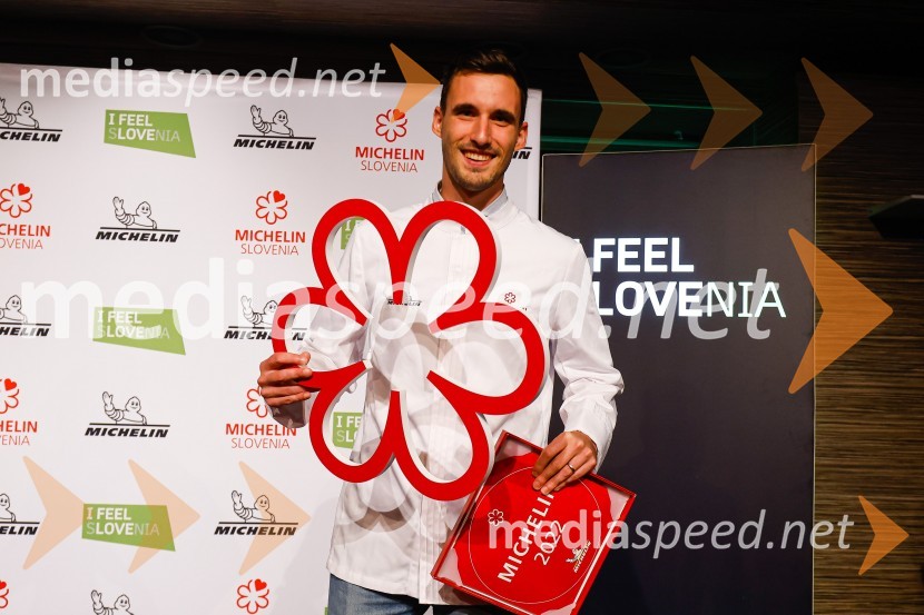  Filip Matjaž, kuhar, dobitnik Michelinove zvezdicePodelitev Michelinovih zvezdic v Sloveniji, 2022