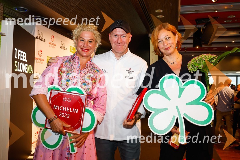  Ana Roš Stojan, kuharska mojstrica in najboljša chefinja na svetu po izboru akademije The World's 50 Best Restaurants ter direktorica Hiše Franko;  Uroš Štefelin, kuharski mojster, Villa Podvin, dobitnik Michelinove zvezdice;  ... Podelitev Michelinovih zvezdic v Sloveniji, 2022