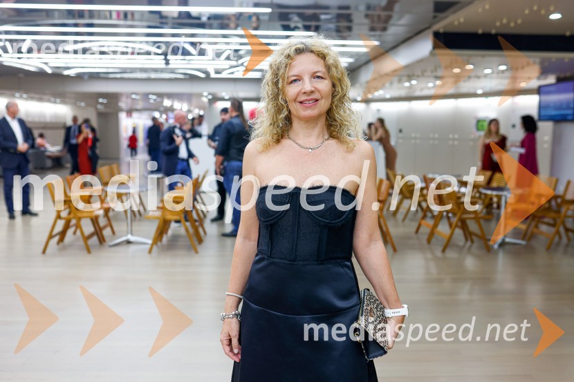 mag. Tadeja Kuhar,  Državna revizijska komisijaDunajski filharmoniki, zaključek 70. LF