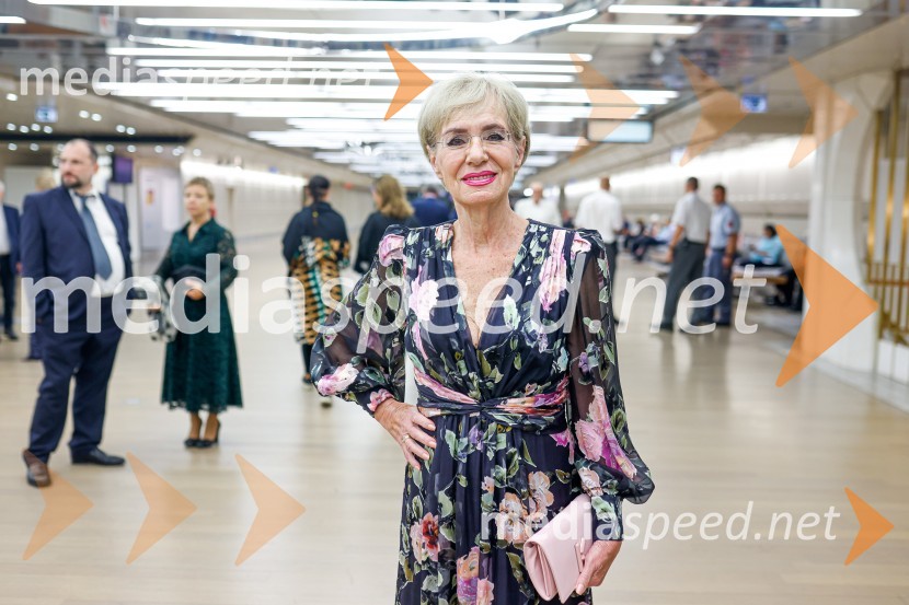  Metka  Premerl, slavistkaDunajski filharmoniki, zaključek 70. LF