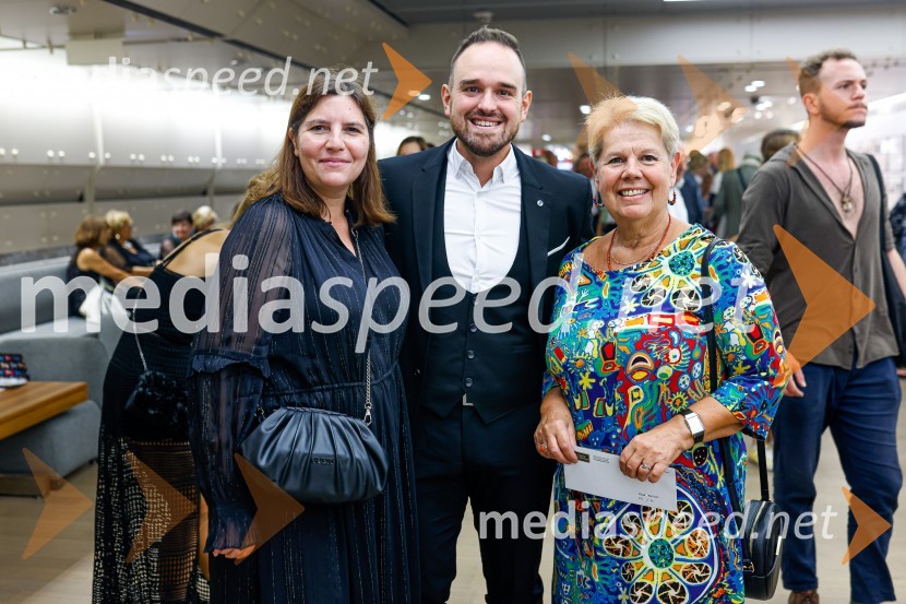  Teja Pelko, novinarka, Svet24;  Žiga Lakner, pevec;  Irena  Butoln, germanistkaDunajski filharmoniki, zaključek 70. LF