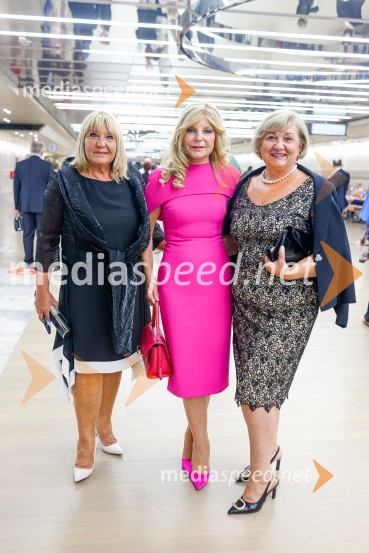  ... ;  Darja Kuhar Kotnik, soustanoviteljica in podpredsednica Društva za zdravje naroda;  ... Dunajski filharmoniki, zaključek 70. LF