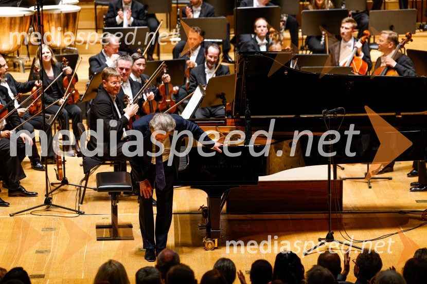  Rudolf Buchbinder, pianistDunajski filharmoniki, zaključek 70. LF