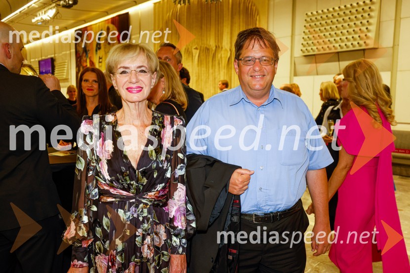  Metka  Premerl, slavistka;  Alan Premerl, turistični vodičDunajski filharmoniki, zaključek 70. LF