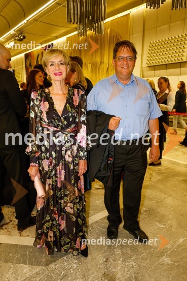  Metka  Premerl, slavistka;  Alan Premerl, turistični vodičDunajski filharmoniki, zaključek 70. LF