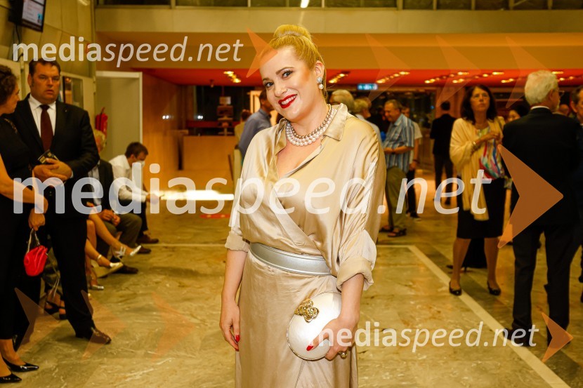  Danica Lovenjak, novinarkaDunajski filharmoniki, zaključek 70. LF