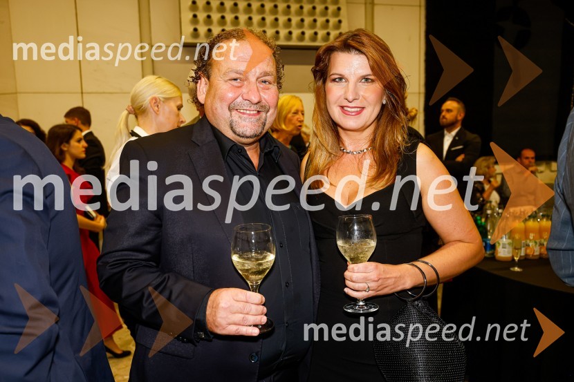  Darko  Brlek, direktor in umetniški vodja, Festival Ljubljana;  Janja LambergerDunajski filharmoniki, zaključek 70. LF