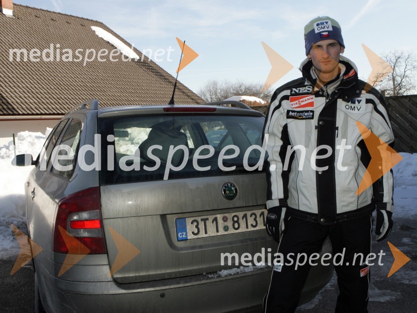 Jakub Janda, češki smučarski skakalecJakub Janda, smučarski skakalec na treningu v Lescah