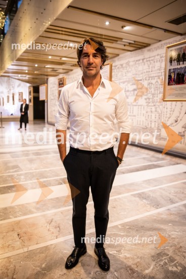  Edward Clug, umetniški direktor, Balet SNG MariborPraznovanje 30-letnice vzpostavitve slovensko-romunskih diplomatskih odnosov