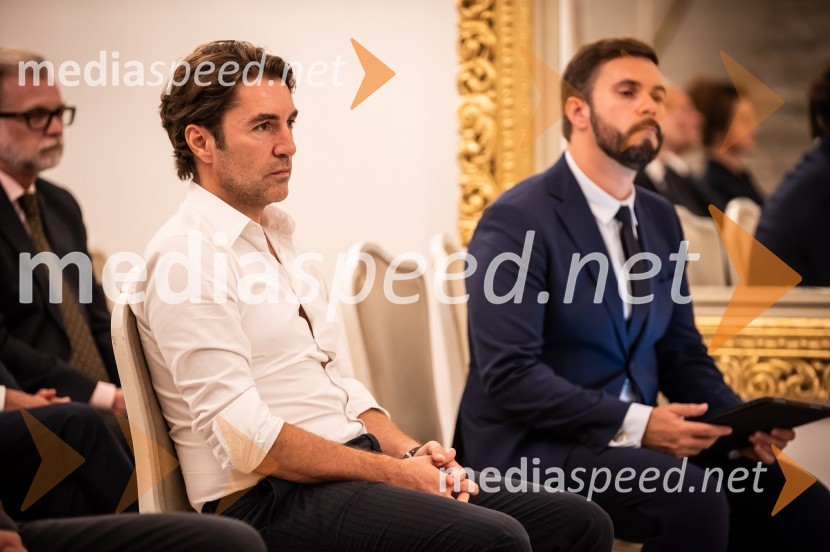  Edward Clug, umetniški direktor, Balet SNG Maribor;  Florin Estefan, igralecPraznovanje 30-letnice vzpostavitve slovensko-romunskih diplomatskih odnosov