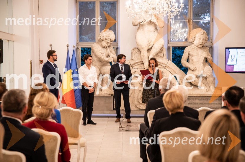  Florin Estefan, igralec;  Edward Clug, umetniški direktor, Balet SNG Maribor;  Anton Niculescu, romunski veleposlanik v Sloveniji;  ... Praznovanje 30-letnice vzpostavitve slovensko-romunskih diplomatskih odnosov