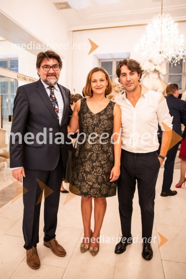  Anton Niculescu, romunski veleposlanik v Sloveniji;  ... ;  Edward Clug, umetniški direktor, Balet SNG MariborPraznovanje 30-letnice vzpostavitve slovensko-romunskih diplomatskih odnosov