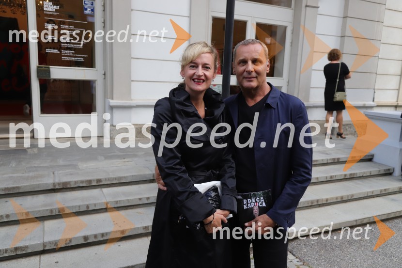  Valentina Turcu, koreografinja in baletna solistka;  Danilo Rošker, direktor SNG MariborPremiera drame Rdeča kapuca