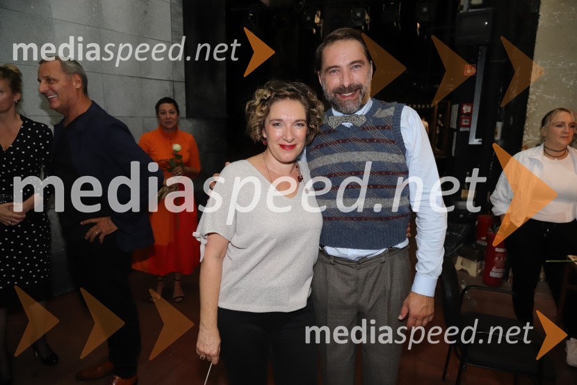  Maša Žilavec, igralka;  Gorazd Žilavec, igralecPremiera drame Rdeča kapuca