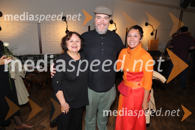  Irena Varga, igralka;  Rok Predin, režiser animiranih filmov;  Željka Veverec, avtorica glasbe in songovPremiera drame Rdeča kapuca