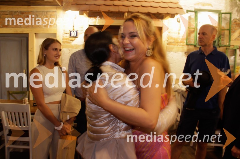  ... ;  Zekira Marković, Kulturno društvo MariBorke, lastnica restavracije Baščaršija in SarajevoObletnica gostilne Baščaršija v Kopru