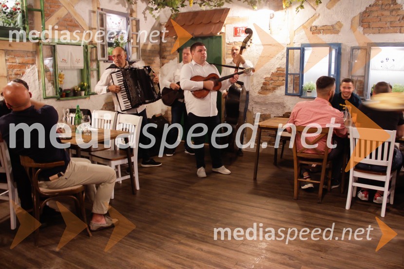 Obletnica gostilne Baščaršija v Kopru